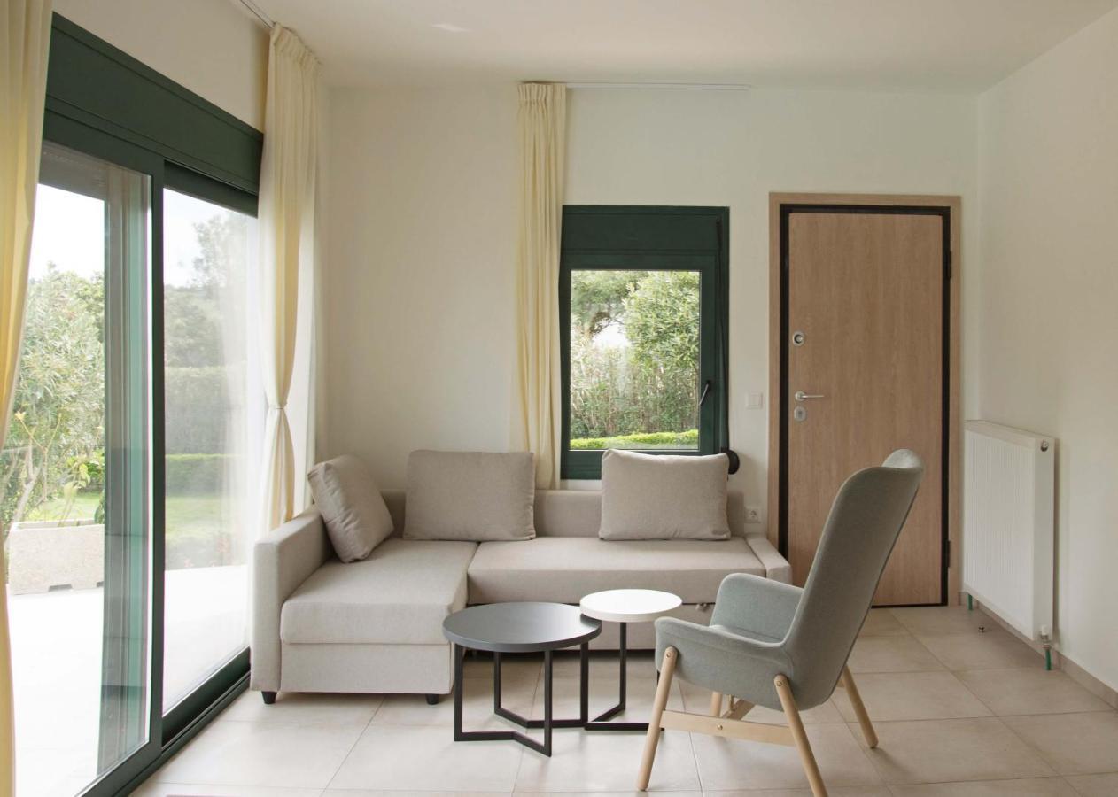 Angelbay Bungalows Agía Triás Dış mekan fotoğraf