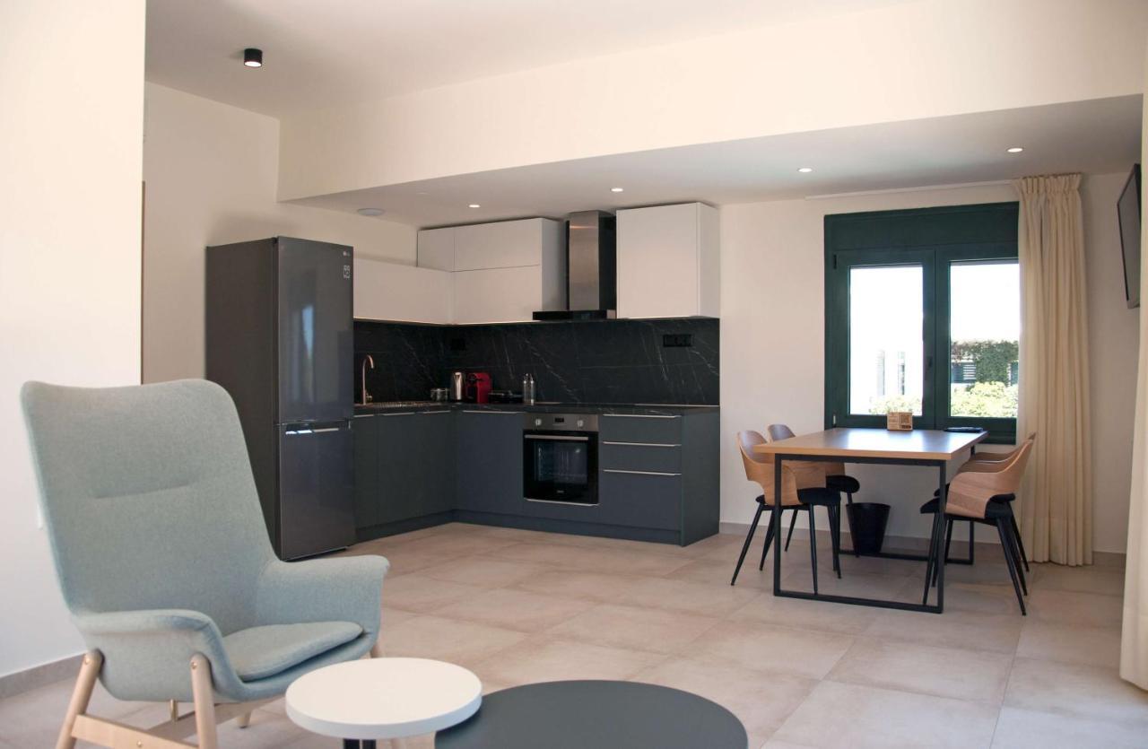 Angelbay Bungalows Agía Triás Dış mekan fotoğraf