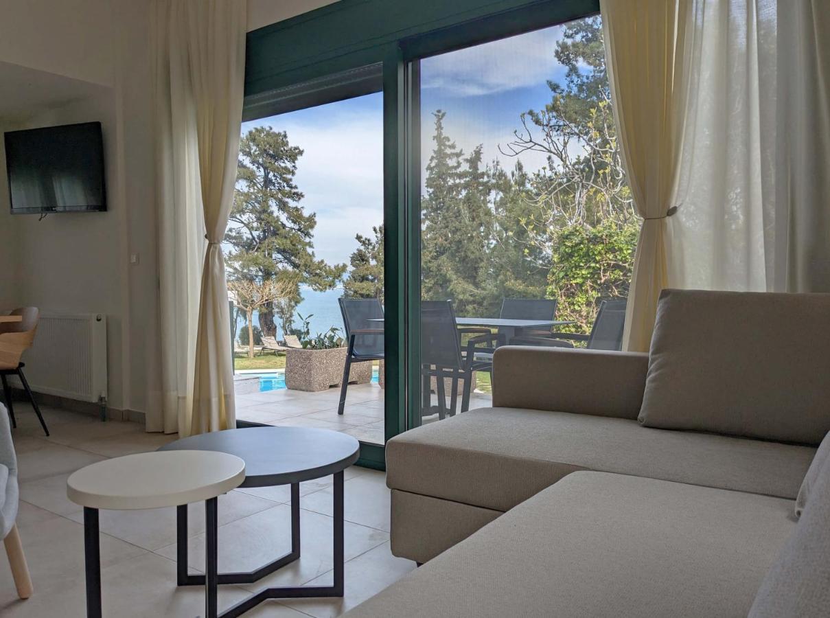 Angelbay Bungalows Agía Triás Dış mekan fotoğraf