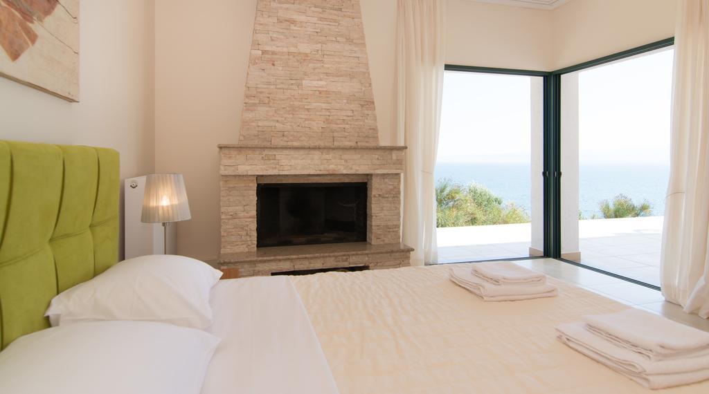Angelbay Bungalows Agía Triás Dış mekan fotoğraf