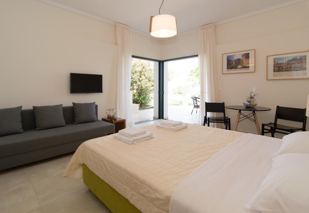 Angelbay Bungalows Agía Triás Dış mekan fotoğraf
