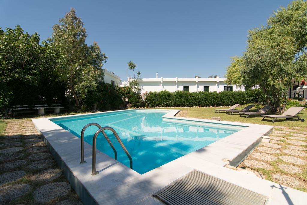 Angelbay Bungalows Agía Triás Dış mekan fotoğraf