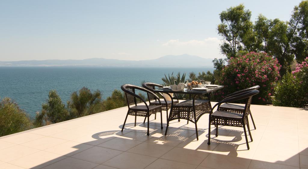 Angelbay Bungalows Agía Triás Dış mekan fotoğraf